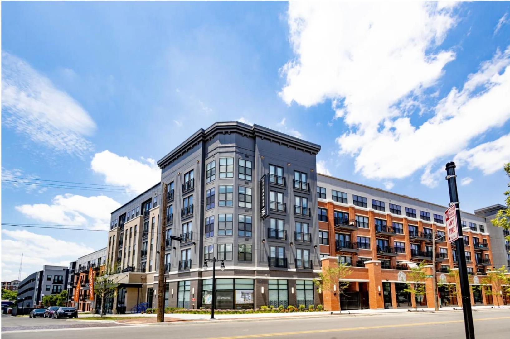 Apartment Charming 2br 2ba Retreat Near Downtown *