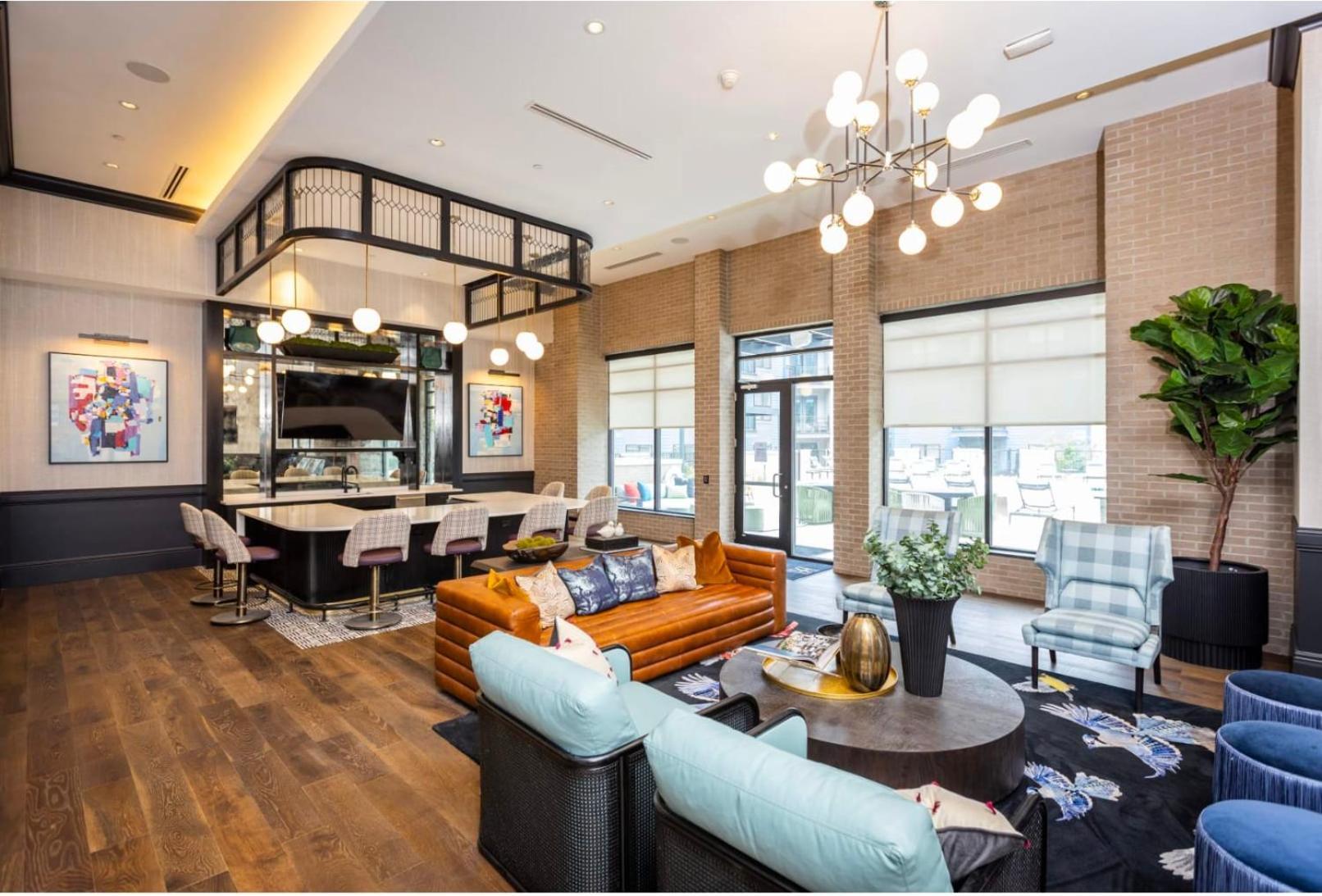 Apartment Charming 2br 2ba Retreat Near Downtown